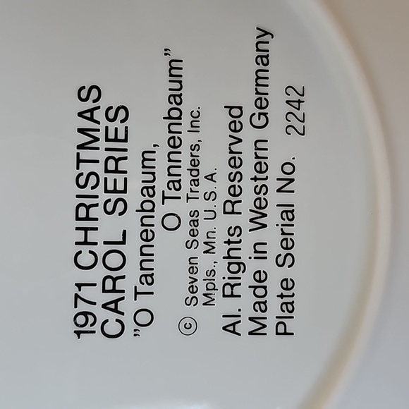 "O Tannenbaum" Christmas Carol Series Plate, SN 2242, West Germany - Picture 3 of 3